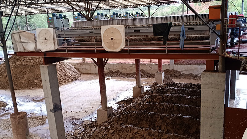 壓濾機(jī)廠家解析隔膜壓濾機(jī)安裝及使用時(shí)需要注意哪些事項(xiàng)