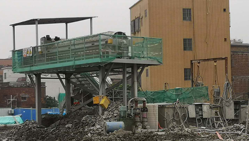 污泥壓濾機出現(xiàn)故障怎么解決？以下幾點需要注意