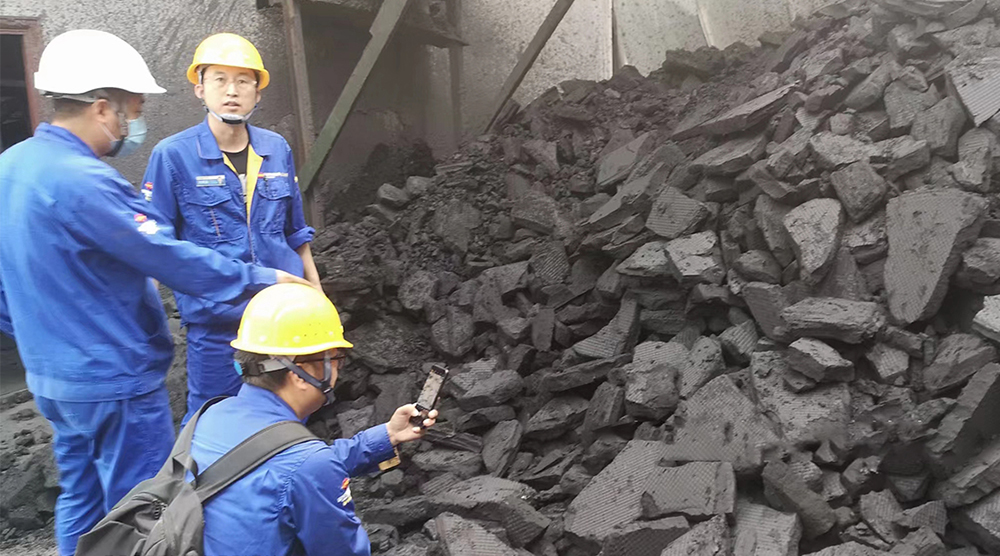 智能變腔壓榨機處理后的濾餅